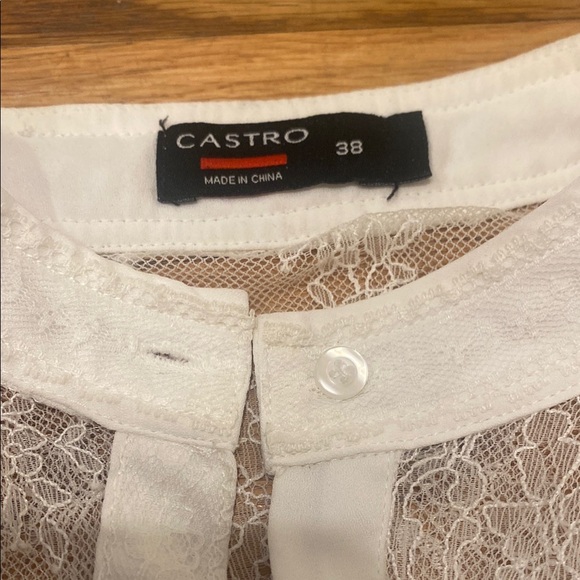 Castro White Lace Button-Up Blouse - Picture 2 of 3